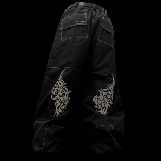 WHITE ON BLACK ANGEL