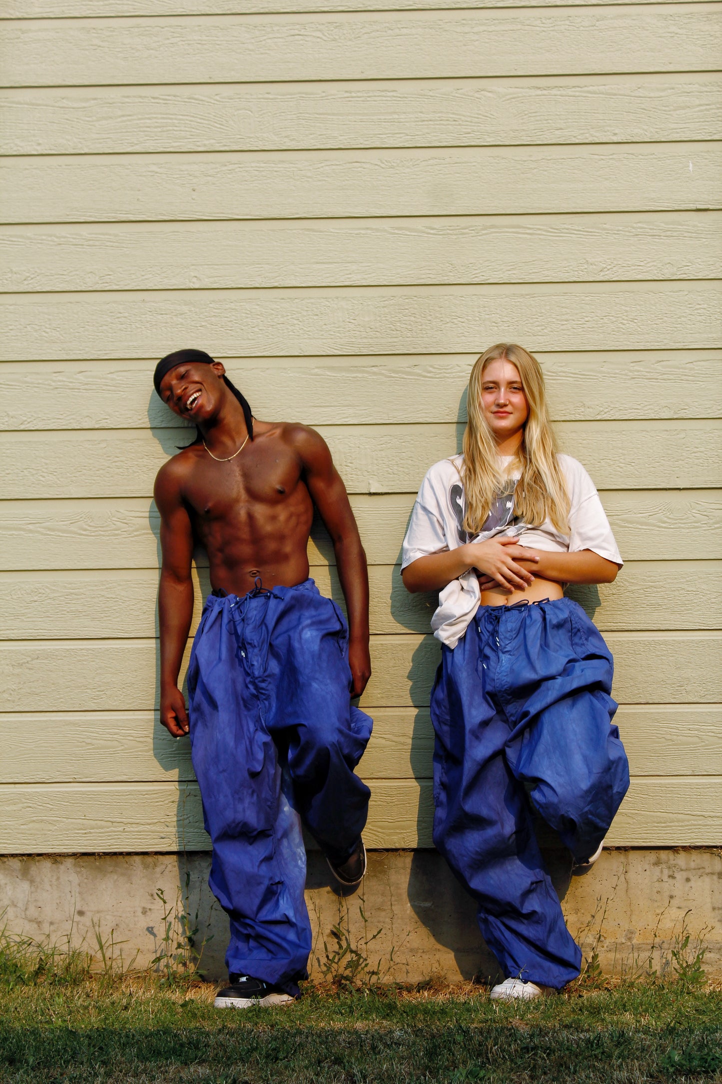 BLUE PARACHUTE PANTS